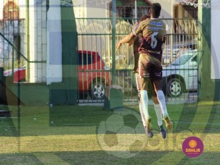 
<a style='margin-left: 5px;' class='btn btn-xs btn-social btn-facebook' href='https://www.facebook.com/sharer/sharer.php?u=https://boladovale.com.br/imgs/800-800-90/conteudo/fotos/1633/img4380.jpg' rel='popup' data-width='500' data-height='400'><i class='fa fa-facebook'></i>Compartilhar <span class='hidden-xs'>no Facebook</span>
</a> 
<a class='btn btn-default btn-xs' target='_blank' href='imgs/800-800-90/conteudo/fotos/1633/img4380.jpg'>
<span class='glyphicon glyphicon-cloud-download'></span> Salvar
</a> 
<span></span>