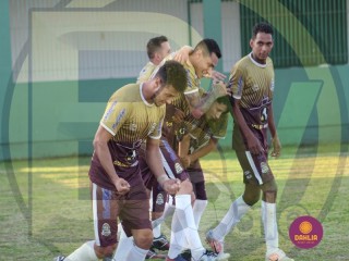 
<a style='margin-left: 5px;' class='btn btn-xs btn-social btn-facebook' href='https://www.facebook.com/sharer/sharer.php?u=https://boladovale.com.br/imgs/800-800-90/conteudo/fotos/1633/img4385.jpg' rel='popup' data-width='500' data-height='400'><i class='fa fa-facebook'></i>Compartilhar <span class='hidden-xs'>no Facebook</span>
</a> 
<a class='btn btn-default btn-xs' target='_blank' href='imgs/800-800-90/conteudo/fotos/1633/img4385.jpg'>
<span class='glyphicon glyphicon-cloud-download'></span> Salvar
</a> 
<span></span>