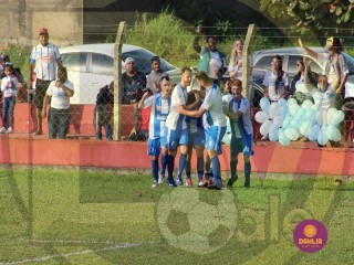 
<a style='margin-left: 5px;' class='btn btn-xs btn-social btn-facebook' href='https://www.facebook.com/sharer/sharer.php?u=https://boladovale.com.br/imgs/800-800-90/conteudo/fotos/1634/img4495.jpg' rel='popup' data-width='500' data-height='400'><i class='fa fa-facebook'></i>Compartilhar <span class='hidden-xs'>no Facebook</span>
</a> 
<a class='btn btn-default btn-xs' target='_blank' href='imgs/800-800-90/conteudo/fotos/1634/img4495.jpg'>
<span class='glyphicon glyphicon-cloud-download'></span> Salvar
</a> 
<span></span>