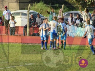 
<a style='margin-left: 5px;' class='btn btn-xs btn-social btn-facebook' href='https://www.facebook.com/sharer/sharer.php?u=https://boladovale.com.br/imgs/800-800-90/conteudo/fotos/1634/img4496.jpg' rel='popup' data-width='500' data-height='400'><i class='fa fa-facebook'></i>Compartilhar <span class='hidden-xs'>no Facebook</span>
</a> 
<a class='btn btn-default btn-xs' target='_blank' href='imgs/800-800-90/conteudo/fotos/1634/img4496.jpg'>
<span class='glyphicon glyphicon-cloud-download'></span> Salvar
</a> 
<span></span>