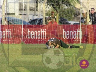 
<a style='margin-left: 5px;' class='btn btn-xs btn-social btn-facebook' href='https://www.facebook.com/sharer/sharer.php?u=https://boladovale.com.br/imgs/800-800-90/conteudo/fotos/1634/img4514.jpg' rel='popup' data-width='500' data-height='400'><i class='fa fa-facebook'></i>Compartilhar <span class='hidden-xs'>no Facebook</span>
</a> 
<a class='btn btn-default btn-xs' target='_blank' href='imgs/800-800-90/conteudo/fotos/1634/img4514.jpg'>
<span class='glyphicon glyphicon-cloud-download'></span> Salvar
</a> 
<span></span>
