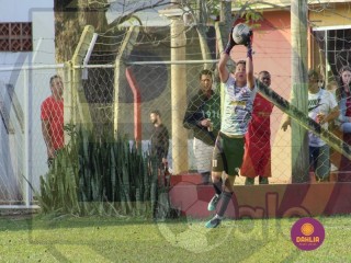 
<a style='margin-left: 5px;' class='btn btn-xs btn-social btn-facebook' href='https://www.facebook.com/sharer/sharer.php?u=https://boladovale.com.br/imgs/800-800-90/conteudo/fotos/1634/img4536.jpg' rel='popup' data-width='500' data-height='400'><i class='fa fa-facebook'></i>Compartilhar <span class='hidden-xs'>no Facebook</span>
</a> 
<a class='btn btn-default btn-xs' target='_blank' href='imgs/800-800-90/conteudo/fotos/1634/img4536.jpg'>
<span class='glyphicon glyphicon-cloud-download'></span> Salvar
</a> 
<span></span>