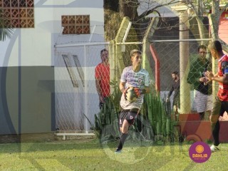 
<a style='margin-left: 5px;' class='btn btn-xs btn-social btn-facebook' href='https://www.facebook.com/sharer/sharer.php?u=https://boladovale.com.br/imgs/800-800-90/conteudo/fotos/1634/img4537.jpg' rel='popup' data-width='500' data-height='400'><i class='fa fa-facebook'></i>Compartilhar <span class='hidden-xs'>no Facebook</span>
</a> 
<a class='btn btn-default btn-xs' target='_blank' href='imgs/800-800-90/conteudo/fotos/1634/img4537.jpg'>
<span class='glyphicon glyphicon-cloud-download'></span> Salvar
</a> 
<span></span>