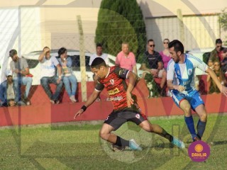 
<a style='margin-left: 5px;' class='btn btn-xs btn-social btn-facebook' href='https://www.facebook.com/sharer/sharer.php?u=https://boladovale.com.br/imgs/800-800-90/conteudo/fotos/1634/img4555.jpg' rel='popup' data-width='500' data-height='400'><i class='fa fa-facebook'></i>Compartilhar <span class='hidden-xs'>no Facebook</span>
</a> 
<a class='btn btn-default btn-xs' target='_blank' href='imgs/800-800-90/conteudo/fotos/1634/img4555.jpg'>
<span class='glyphicon glyphicon-cloud-download'></span> Salvar
</a> 
<span></span>