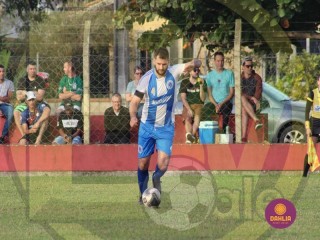 
<a style='margin-left: 5px;' class='btn btn-xs btn-social btn-facebook' href='https://www.facebook.com/sharer/sharer.php?u=https://boladovale.com.br/imgs/800-800-90/conteudo/fotos/1634/img4581.jpg' rel='popup' data-width='500' data-height='400'><i class='fa fa-facebook'></i>Compartilhar <span class='hidden-xs'>no Facebook</span>
</a> 
<a class='btn btn-default btn-xs' target='_blank' href='imgs/800-800-90/conteudo/fotos/1634/img4581.jpg'>
<span class='glyphicon glyphicon-cloud-download'></span> Salvar
</a> 
<span></span>