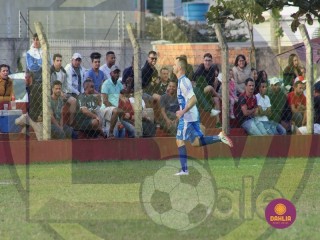 
<a style='margin-left: 5px;' class='btn btn-xs btn-social btn-facebook' href='https://www.facebook.com/sharer/sharer.php?u=https://boladovale.com.br/imgs/800-800-90/conteudo/fotos/1634/img4621.jpg' rel='popup' data-width='500' data-height='400'><i class='fa fa-facebook'></i>Compartilhar <span class='hidden-xs'>no Facebook</span>
</a> 
<a class='btn btn-default btn-xs' target='_blank' href='imgs/800-800-90/conteudo/fotos/1634/img4621.jpg'>
<span class='glyphicon glyphicon-cloud-download'></span> Salvar
</a> 
<span></span>
