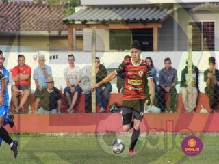 
<a style='margin-left: 5px;' class='btn btn-xs btn-social btn-facebook' href='https://www.facebook.com/sharer/sharer.php?u=https://boladovale.com.br/imgs/800-800-90/conteudo/fotos/1634/img4645.jpg' rel='popup' data-width='500' data-height='400'><i class='fa fa-facebook'></i>Compartilhar <span class='hidden-xs'>no Facebook</span>
</a> 
<a class='btn btn-default btn-xs' target='_blank' href='imgs/800-800-90/conteudo/fotos/1634/img4645.jpg'>
<span class='glyphicon glyphicon-cloud-download'></span> Salvar
</a> 
<span></span>