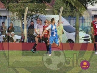 
<a style='margin-left: 5px;' class='btn btn-xs btn-social btn-facebook' href='https://www.facebook.com/sharer/sharer.php?u=https://boladovale.com.br/imgs/800-800-90/conteudo/fotos/1634/img4669.jpg' rel='popup' data-width='500' data-height='400'><i class='fa fa-facebook'></i>Compartilhar <span class='hidden-xs'>no Facebook</span>
</a> 
<a class='btn btn-default btn-xs' target='_blank' href='imgs/800-800-90/conteudo/fotos/1634/img4669.jpg'>
<span class='glyphicon glyphicon-cloud-download'></span> Salvar
</a> 
<span></span>
