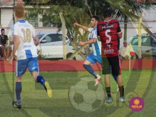 
<a style='margin-left: 5px;' class='btn btn-xs btn-social btn-facebook' href='https://www.facebook.com/sharer/sharer.php?u=https://boladovale.com.br/imgs/800-800-90/conteudo/fotos/1634/img4671.jpg' rel='popup' data-width='500' data-height='400'><i class='fa fa-facebook'></i>Compartilhar <span class='hidden-xs'>no Facebook</span>
</a> 
<a class='btn btn-default btn-xs' target='_blank' href='imgs/800-800-90/conteudo/fotos/1634/img4671.jpg'>
<span class='glyphicon glyphicon-cloud-download'></span> Salvar
</a> 
<span></span>