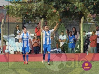 
<a style='margin-left: 5px;' class='btn btn-xs btn-social btn-facebook' href='https://www.facebook.com/sharer/sharer.php?u=https://boladovale.com.br/imgs/800-800-90/conteudo/fotos/1634/img4684.jpg' rel='popup' data-width='500' data-height='400'><i class='fa fa-facebook'></i>Compartilhar <span class='hidden-xs'>no Facebook</span>
</a> 
<a class='btn btn-default btn-xs' target='_blank' href='imgs/800-800-90/conteudo/fotos/1634/img4684.jpg'>
<span class='glyphicon glyphicon-cloud-download'></span> Salvar
</a> 
<span></span>