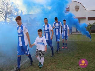 
<a style='margin-left: 5px;' class='btn btn-xs btn-social btn-facebook' href='https://www.facebook.com/sharer/sharer.php?u=https://boladovale.com.br/imgs/800-800-90/conteudo/fotos/1635/img5487.jpg' rel='popup' data-width='500' data-height='400'><i class='fa fa-facebook'></i>Compartilhar <span class='hidden-xs'>no Facebook</span>
</a> 
<a class='btn btn-default btn-xs' target='_blank' href='imgs/800-800-90/conteudo/fotos/1635/img5487.jpg'>
<span class='glyphicon glyphicon-cloud-download'></span> Salvar
</a> 
<span></span>