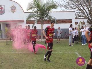 
<a style='margin-left: 5px;' class='btn btn-xs btn-social btn-facebook' href='https://www.facebook.com/sharer/sharer.php?u=https://boladovale.com.br/imgs/800-800-90/conteudo/fotos/1635/img5499.jpg' rel='popup' data-width='500' data-height='400'><i class='fa fa-facebook'></i>Compartilhar <span class='hidden-xs'>no Facebook</span>
</a> 
<a class='btn btn-default btn-xs' target='_blank' href='imgs/800-800-90/conteudo/fotos/1635/img5499.jpg'>
<span class='glyphicon glyphicon-cloud-download'></span> Salvar
</a> 
<span></span>