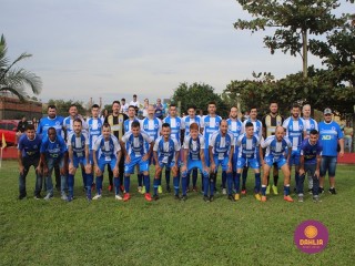 
<a style='margin-left: 5px;' class='btn btn-xs btn-social btn-facebook' href='https://www.facebook.com/sharer/sharer.php?u=https://boladovale.com.br/imgs/800-800-90/conteudo/fotos/1635/img5523.jpg' rel='popup' data-width='500' data-height='400'><i class='fa fa-facebook'></i>Compartilhar <span class='hidden-xs'>no Facebook</span>
</a> 
<a class='btn btn-default btn-xs' target='_blank' href='imgs/800-800-90/conteudo/fotos/1635/img5523.jpg'>
<span class='glyphicon glyphicon-cloud-download'></span> Salvar
</a> 
<span></span>