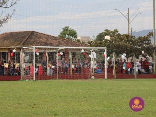 
<a style='margin-left: 5px;' class='btn btn-xs btn-social btn-facebook' href='https://www.facebook.com/sharer/sharer.php?u=https://boladovale.com.br/imgs/800-800-90/conteudo/fotos/1635/img5531.jpg' rel='popup' data-width='500' data-height='400'><i class='fa fa-facebook'></i>Compartilhar <span class='hidden-xs'>no Facebook</span>
</a> 
<a class='btn btn-default btn-xs' target='_blank' href='imgs/800-800-90/conteudo/fotos/1635/img5531.jpg'>
<span class='glyphicon glyphicon-cloud-download'></span> Salvar
</a> 
<span></span>