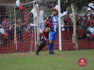 
<a style='margin-left: 5px;' class='btn btn-xs btn-social btn-facebook' href='https://www.facebook.com/sharer/sharer.php?u=https://boladovale.com.br/imgs/800-800-90/conteudo/fotos/1635/img5601.jpg' rel='popup' data-width='500' data-height='400'><i class='fa fa-facebook'></i>Compartilhar <span class='hidden-xs'>no Facebook</span>
</a> 
<a class='btn btn-default btn-xs' target='_blank' href='imgs/800-800-90/conteudo/fotos/1635/img5601.jpg'>
<span class='glyphicon glyphicon-cloud-download'></span> Salvar
</a> 
<span></span>