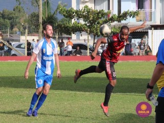 
<a style='margin-left: 5px;' class='btn btn-xs btn-social btn-facebook' href='https://www.facebook.com/sharer/sharer.php?u=https://boladovale.com.br/imgs/800-800-90/conteudo/fotos/1635/img5633.jpg' rel='popup' data-width='500' data-height='400'><i class='fa fa-facebook'></i>Compartilhar <span class='hidden-xs'>no Facebook</span>
</a> 
<a class='btn btn-default btn-xs' target='_blank' href='imgs/800-800-90/conteudo/fotos/1635/img5633.jpg'>
<span class='glyphicon glyphicon-cloud-download'></span> Salvar
</a> 
<span></span>