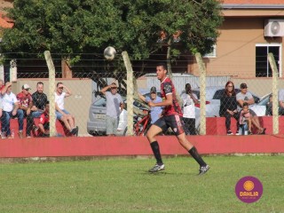 
<a style='margin-left: 5px;' class='btn btn-xs btn-social btn-facebook' href='https://www.facebook.com/sharer/sharer.php?u=https://boladovale.com.br/imgs/800-800-90/conteudo/fotos/1635/img5634.jpg' rel='popup' data-width='500' data-height='400'><i class='fa fa-facebook'></i>Compartilhar <span class='hidden-xs'>no Facebook</span>
</a> 
<a class='btn btn-default btn-xs' target='_blank' href='imgs/800-800-90/conteudo/fotos/1635/img5634.jpg'>
<span class='glyphicon glyphicon-cloud-download'></span> Salvar
</a> 
<span></span>