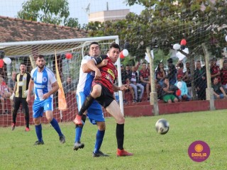 
<a style='margin-left: 5px;' class='btn btn-xs btn-social btn-facebook' href='https://www.facebook.com/sharer/sharer.php?u=https://boladovale.com.br/imgs/800-800-90/conteudo/fotos/1635/img5662.jpg' rel='popup' data-width='500' data-height='400'><i class='fa fa-facebook'></i>Compartilhar <span class='hidden-xs'>no Facebook</span>
</a> 
<a class='btn btn-default btn-xs' target='_blank' href='imgs/800-800-90/conteudo/fotos/1635/img5662.jpg'>
<span class='glyphicon glyphicon-cloud-download'></span> Salvar
</a> 
<span></span>