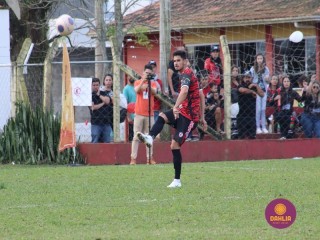 
<a style='margin-left: 5px;' class='btn btn-xs btn-social btn-facebook' href='https://www.facebook.com/sharer/sharer.php?u=https://boladovale.com.br/imgs/800-800-90/conteudo/fotos/1635/img5703.jpg' rel='popup' data-width='500' data-height='400'><i class='fa fa-facebook'></i>Compartilhar <span class='hidden-xs'>no Facebook</span>
</a> 
<a class='btn btn-default btn-xs' target='_blank' href='imgs/800-800-90/conteudo/fotos/1635/img5703.jpg'>
<span class='glyphicon glyphicon-cloud-download'></span> Salvar
</a> 
<span></span>