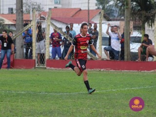 
<a style='margin-left: 5px;' class='btn btn-xs btn-social btn-facebook' href='https://www.facebook.com/sharer/sharer.php?u=https://boladovale.com.br/imgs/800-800-90/conteudo/fotos/1635/img5720.jpg' rel='popup' data-width='500' data-height='400'><i class='fa fa-facebook'></i>Compartilhar <span class='hidden-xs'>no Facebook</span>
</a> 
<a class='btn btn-default btn-xs' target='_blank' href='imgs/800-800-90/conteudo/fotos/1635/img5720.jpg'>
<span class='glyphicon glyphicon-cloud-download'></span> Salvar
</a> 
<span></span>