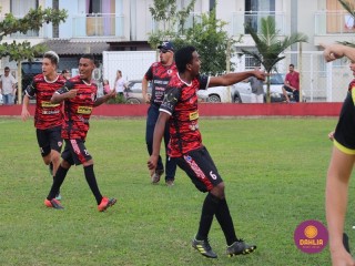 
<a style='margin-left: 5px;' class='btn btn-xs btn-social btn-facebook' href='https://www.facebook.com/sharer/sharer.php?u=https://boladovale.com.br/imgs/800-800-90/conteudo/fotos/1635/img5724.jpg' rel='popup' data-width='500' data-height='400'><i class='fa fa-facebook'></i>Compartilhar <span class='hidden-xs'>no Facebook</span>
</a> 
<a class='btn btn-default btn-xs' target='_blank' href='imgs/800-800-90/conteudo/fotos/1635/img5724.jpg'>
<span class='glyphicon glyphicon-cloud-download'></span> Salvar
</a> 
<span></span>