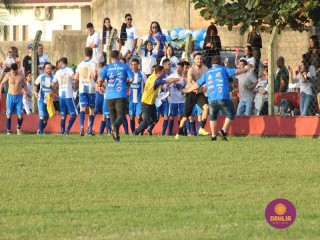 
<a style='margin-left: 5px;' class='btn btn-xs btn-social btn-facebook' href='https://www.facebook.com/sharer/sharer.php?u=https://boladovale.com.br/imgs/800-800-90/conteudo/fotos/1635/img5784.jpg' rel='popup' data-width='500' data-height='400'><i class='fa fa-facebook'></i>Compartilhar <span class='hidden-xs'>no Facebook</span>
</a> 
<a class='btn btn-default btn-xs' target='_blank' href='imgs/800-800-90/conteudo/fotos/1635/img5784.jpg'>
<span class='glyphicon glyphicon-cloud-download'></span> Salvar
</a> 
<span></span>