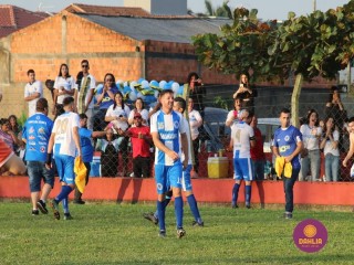 
<a style='margin-left: 5px;' class='btn btn-xs btn-social btn-facebook' href='https://www.facebook.com/sharer/sharer.php?u=https://boladovale.com.br/imgs/800-800-90/conteudo/fotos/1635/img5797.jpg' rel='popup' data-width='500' data-height='400'><i class='fa fa-facebook'></i>Compartilhar <span class='hidden-xs'>no Facebook</span>
</a> 
<a class='btn btn-default btn-xs' target='_blank' href='imgs/800-800-90/conteudo/fotos/1635/img5797.jpg'>
<span class='glyphicon glyphicon-cloud-download'></span> Salvar
</a> 
<span></span>