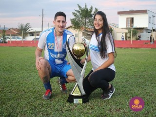 
<a style='margin-left: 5px;' class='btn btn-xs btn-social btn-facebook' href='https://www.facebook.com/sharer/sharer.php?u=https://boladovale.com.br/imgs/800-800-90/conteudo/fotos/1636/img6047.jpg' rel='popup' data-width='500' data-height='400'><i class='fa fa-facebook'></i>Compartilhar <span class='hidden-xs'>no Facebook</span>
</a> 
<a class='btn btn-default btn-xs' target='_blank' href='imgs/800-800-90/conteudo/fotos/1636/img6047.jpg'>
<span class='glyphicon glyphicon-cloud-download'></span> Salvar
</a> 
<span></span>