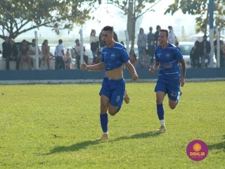 
<a style='margin-left: 5px;' class='btn btn-xs btn-social btn-facebook' href='https://www.facebook.com/sharer/sharer.php?u=https://boladovale.com.br/imgs/800-800-90/conteudo/fotos/1637/img4861.jpg' rel='popup' data-width='500' data-height='400'><i class='fa fa-facebook'></i>Compartilhar <span class='hidden-xs'>no Facebook</span>
</a> 
<a class='btn btn-default btn-xs' target='_blank' href='imgs/800-800-90/conteudo/fotos/1637/img4861.jpg'>
<span class='glyphicon glyphicon-cloud-download'></span> Salvar
</a> 
<span></span>