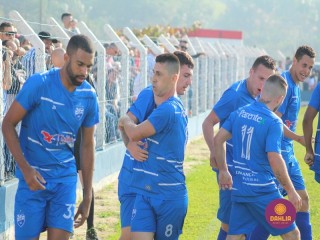 
<a style='margin-left: 5px;' class='btn btn-xs btn-social btn-facebook' href='https://www.facebook.com/sharer/sharer.php?u=https://boladovale.com.br/imgs/800-800-90/conteudo/fotos/1637/img4873.jpg' rel='popup' data-width='500' data-height='400'><i class='fa fa-facebook'></i>Compartilhar <span class='hidden-xs'>no Facebook</span>
</a> 
<a class='btn btn-default btn-xs' target='_blank' href='imgs/800-800-90/conteudo/fotos/1637/img4873.jpg'>
<span class='glyphicon glyphicon-cloud-download'></span> Salvar
</a> 
<span></span>