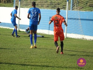 
<a style='margin-left: 5px;' class='btn btn-xs btn-social btn-facebook' href='https://www.facebook.com/sharer/sharer.php?u=https://boladovale.com.br/imgs/800-800-90/conteudo/fotos/1637/img4882.jpg' rel='popup' data-width='500' data-height='400'><i class='fa fa-facebook'></i>Compartilhar <span class='hidden-xs'>no Facebook</span>
</a> 
<a class='btn btn-default btn-xs' target='_blank' href='imgs/800-800-90/conteudo/fotos/1637/img4882.jpg'>
<span class='glyphicon glyphicon-cloud-download'></span> Salvar
</a> 
<span></span>