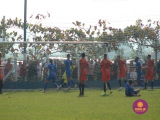 
<a style='margin-left: 5px;' class='btn btn-xs btn-social btn-facebook' href='https://www.facebook.com/sharer/sharer.php?u=https://boladovale.com.br/imgs/800-800-90/conteudo/fotos/1637/img4922.jpg' rel='popup' data-width='500' data-height='400'><i class='fa fa-facebook'></i>Compartilhar <span class='hidden-xs'>no Facebook</span>
</a> 
<a class='btn btn-default btn-xs' target='_blank' href='imgs/800-800-90/conteudo/fotos/1637/img4922.jpg'>
<span class='glyphicon glyphicon-cloud-download'></span> Salvar
</a> 
<span></span>