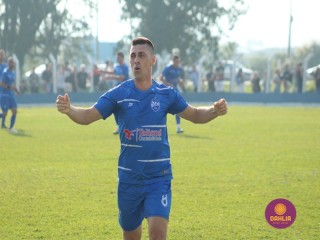 
<a style='margin-left: 5px;' class='btn btn-xs btn-social btn-facebook' href='https://www.facebook.com/sharer/sharer.php?u=https://boladovale.com.br/imgs/800-800-90/conteudo/fotos/1637/img4933.jpg' rel='popup' data-width='500' data-height='400'><i class='fa fa-facebook'></i>Compartilhar <span class='hidden-xs'>no Facebook</span>
</a> 
<a class='btn btn-default btn-xs' target='_blank' href='imgs/800-800-90/conteudo/fotos/1637/img4933.jpg'>
<span class='glyphicon glyphicon-cloud-download'></span> Salvar
</a> 
<span></span>