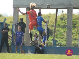 
<a style='margin-left: 5px;' class='btn btn-xs btn-social btn-facebook' href='https://www.facebook.com/sharer/sharer.php?u=https://boladovale.com.br/imgs/800-800-90/conteudo/fotos/1637/img4944.jpg' rel='popup' data-width='500' data-height='400'><i class='fa fa-facebook'></i>Compartilhar <span class='hidden-xs'>no Facebook</span>
</a> 
<a class='btn btn-default btn-xs' target='_blank' href='imgs/800-800-90/conteudo/fotos/1637/img4944.jpg'>
<span class='glyphicon glyphicon-cloud-download'></span> Salvar
</a> 
<span></span>