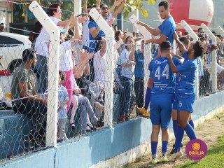 
<a style='margin-left: 5px;' class='btn btn-xs btn-social btn-facebook' href='https://www.facebook.com/sharer/sharer.php?u=https://boladovale.com.br/imgs/800-800-90/conteudo/fotos/1637/img4972.jpg' rel='popup' data-width='500' data-height='400'><i class='fa fa-facebook'></i>Compartilhar <span class='hidden-xs'>no Facebook</span>
</a> 
<a class='btn btn-default btn-xs' target='_blank' href='imgs/800-800-90/conteudo/fotos/1637/img4972.jpg'>
<span class='glyphicon glyphicon-cloud-download'></span> Salvar
</a> 
<span></span>