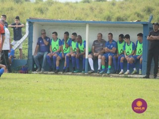 
<a style='margin-left: 5px;' class='btn btn-xs btn-social btn-facebook' href='https://www.facebook.com/sharer/sharer.php?u=https://boladovale.com.br/imgs/800-800-90/conteudo/fotos/1637/img5014.jpg' rel='popup' data-width='500' data-height='400'><i class='fa fa-facebook'></i>Compartilhar <span class='hidden-xs'>no Facebook</span>
</a> 
<a class='btn btn-default btn-xs' target='_blank' href='imgs/800-800-90/conteudo/fotos/1637/img5014.jpg'>
<span class='glyphicon glyphicon-cloud-download'></span> Salvar
</a> 
<span></span>