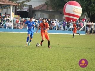 
<a style='margin-left: 5px;' class='btn btn-xs btn-social btn-facebook' href='https://www.facebook.com/sharer/sharer.php?u=https://boladovale.com.br/imgs/800-800-90/conteudo/fotos/1637/img5052.jpg' rel='popup' data-width='500' data-height='400'><i class='fa fa-facebook'></i>Compartilhar <span class='hidden-xs'>no Facebook</span>
</a> 
<a class='btn btn-default btn-xs' target='_blank' href='imgs/800-800-90/conteudo/fotos/1637/img5052.jpg'>
<span class='glyphicon glyphicon-cloud-download'></span> Salvar
</a> 
<span></span>