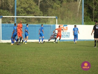 
<a style='margin-left: 5px;' class='btn btn-xs btn-social btn-facebook' href='https://www.facebook.com/sharer/sharer.php?u=https://boladovale.com.br/imgs/800-800-90/conteudo/fotos/1637/img5054.jpg' rel='popup' data-width='500' data-height='400'><i class='fa fa-facebook'></i>Compartilhar <span class='hidden-xs'>no Facebook</span>
</a> 
<a class='btn btn-default btn-xs' target='_blank' href='imgs/800-800-90/conteudo/fotos/1637/img5054.jpg'>
<span class='glyphicon glyphicon-cloud-download'></span> Salvar
</a> 
<span></span>