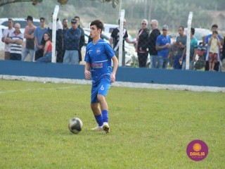 
<a style='margin-left: 5px;' class='btn btn-xs btn-social btn-facebook' href='https://www.facebook.com/sharer/sharer.php?u=https://boladovale.com.br/imgs/800-800-90/conteudo/fotos/1637/img5074.jpg' rel='popup' data-width='500' data-height='400'><i class='fa fa-facebook'></i>Compartilhar <span class='hidden-xs'>no Facebook</span>
</a> 
<a class='btn btn-default btn-xs' target='_blank' href='imgs/800-800-90/conteudo/fotos/1637/img5074.jpg'>
<span class='glyphicon glyphicon-cloud-download'></span> Salvar
</a> 
<span></span>