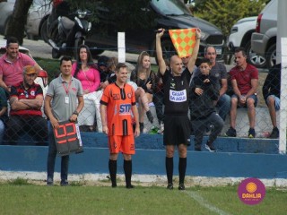 
<a style='margin-left: 5px;' class='btn btn-xs btn-social btn-facebook' href='https://www.facebook.com/sharer/sharer.php?u=https://boladovale.com.br/imgs/800-800-90/conteudo/fotos/1637/img5132.jpg' rel='popup' data-width='500' data-height='400'><i class='fa fa-facebook'></i>Compartilhar <span class='hidden-xs'>no Facebook</span>
</a> 
<a class='btn btn-default btn-xs' target='_blank' href='imgs/800-800-90/conteudo/fotos/1637/img5132.jpg'>
<span class='glyphicon glyphicon-cloud-download'></span> Salvar
</a> 
<span></span>