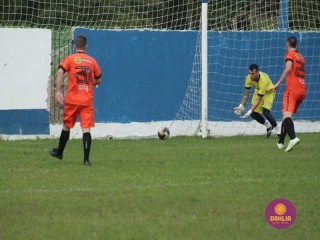 
<a style='margin-left: 5px;' class='btn btn-xs btn-social btn-facebook' href='https://www.facebook.com/sharer/sharer.php?u=https://boladovale.com.br/imgs/800-800-90/conteudo/fotos/1637/img5151.jpg' rel='popup' data-width='500' data-height='400'><i class='fa fa-facebook'></i>Compartilhar <span class='hidden-xs'>no Facebook</span>
</a> 
<a class='btn btn-default btn-xs' target='_blank' href='imgs/800-800-90/conteudo/fotos/1637/img5151.jpg'>
<span class='glyphicon glyphicon-cloud-download'></span> Salvar
</a> 
<span></span>