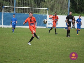 
<a style='margin-left: 5px;' class='btn btn-xs btn-social btn-facebook' href='https://www.facebook.com/sharer/sharer.php?u=https://boladovale.com.br/imgs/800-800-90/conteudo/fotos/1637/img5154.jpg' rel='popup' data-width='500' data-height='400'><i class='fa fa-facebook'></i>Compartilhar <span class='hidden-xs'>no Facebook</span>
</a> 
<a class='btn btn-default btn-xs' target='_blank' href='imgs/800-800-90/conteudo/fotos/1637/img5154.jpg'>
<span class='glyphicon glyphicon-cloud-download'></span> Salvar
</a> 
<span></span>