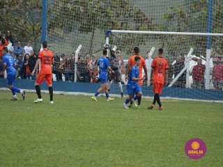 
<a style='margin-left: 5px;' class='btn btn-xs btn-social btn-facebook' href='https://www.facebook.com/sharer/sharer.php?u=https://boladovale.com.br/imgs/800-800-90/conteudo/fotos/1637/img5162.jpg' rel='popup' data-width='500' data-height='400'><i class='fa fa-facebook'></i>Compartilhar <span class='hidden-xs'>no Facebook</span>
</a> 
<a class='btn btn-default btn-xs' target='_blank' href='imgs/800-800-90/conteudo/fotos/1637/img5162.jpg'>
<span class='glyphicon glyphicon-cloud-download'></span> Salvar
</a> 
<span></span>