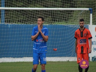 
<a style='margin-left: 5px;' class='btn btn-xs btn-social btn-facebook' href='https://www.facebook.com/sharer/sharer.php?u=https://boladovale.com.br/imgs/800-800-90/conteudo/fotos/1637/img5167.jpg' rel='popup' data-width='500' data-height='400'><i class='fa fa-facebook'></i>Compartilhar <span class='hidden-xs'>no Facebook</span>
</a> 
<a class='btn btn-default btn-xs' target='_blank' href='imgs/800-800-90/conteudo/fotos/1637/img5167.jpg'>
<span class='glyphicon glyphicon-cloud-download'></span> Salvar
</a> 
<span></span>