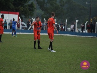 
<a style='margin-left: 5px;' class='btn btn-xs btn-social btn-facebook' href='https://www.facebook.com/sharer/sharer.php?u=https://boladovale.com.br/imgs/800-800-90/conteudo/fotos/1637/img5184.jpg' rel='popup' data-width='500' data-height='400'><i class='fa fa-facebook'></i>Compartilhar <span class='hidden-xs'>no Facebook</span>
</a> 
<a class='btn btn-default btn-xs' target='_blank' href='imgs/800-800-90/conteudo/fotos/1637/img5184.jpg'>
<span class='glyphicon glyphicon-cloud-download'></span> Salvar
</a> 
<span></span>