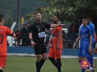 
<a style='margin-left: 5px;' class='btn btn-xs btn-social btn-facebook' href='https://www.facebook.com/sharer/sharer.php?u=https://boladovale.com.br/imgs/800-800-90/conteudo/fotos/1637/img5192.jpg' rel='popup' data-width='500' data-height='400'><i class='fa fa-facebook'></i>Compartilhar <span class='hidden-xs'>no Facebook</span>
</a> 
<a class='btn btn-default btn-xs' target='_blank' href='imgs/800-800-90/conteudo/fotos/1637/img5192.jpg'>
<span class='glyphicon glyphicon-cloud-download'></span> Salvar
</a> 
<span></span>