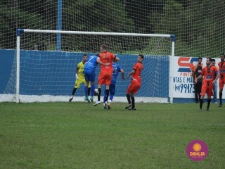 
<a style='margin-left: 5px;' class='btn btn-xs btn-social btn-facebook' href='https://www.facebook.com/sharer/sharer.php?u=https://boladovale.com.br/imgs/800-800-90/conteudo/fotos/1637/img5200.jpg' rel='popup' data-width='500' data-height='400'><i class='fa fa-facebook'></i>Compartilhar <span class='hidden-xs'>no Facebook</span>
</a> 
<a class='btn btn-default btn-xs' target='_blank' href='imgs/800-800-90/conteudo/fotos/1637/img5200.jpg'>
<span class='glyphicon glyphicon-cloud-download'></span> Salvar
</a> 
<span></span>