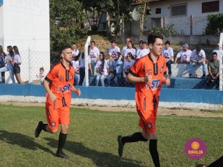 
<a style='margin-left: 5px;' class='btn btn-xs btn-social btn-facebook' href='https://www.facebook.com/sharer/sharer.php?u=https://boladovale.com.br/imgs/800-800-90/conteudo/fotos/1637/img6572.jpg' rel='popup' data-width='500' data-height='400'><i class='fa fa-facebook'></i>Compartilhar <span class='hidden-xs'>no Facebook</span>
</a> 
<a class='btn btn-default btn-xs' target='_blank' href='imgs/800-800-90/conteudo/fotos/1637/img6572.jpg'>
<span class='glyphicon glyphicon-cloud-download'></span> Salvar
</a> 
<span></span>