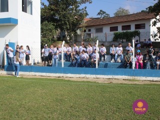 
<a style='margin-left: 5px;' class='btn btn-xs btn-social btn-facebook' href='https://www.facebook.com/sharer/sharer.php?u=https://boladovale.com.br/imgs/800-800-90/conteudo/fotos/1637/img6582.jpg' rel='popup' data-width='500' data-height='400'><i class='fa fa-facebook'></i>Compartilhar <span class='hidden-xs'>no Facebook</span>
</a> 
<a class='btn btn-default btn-xs' target='_blank' href='imgs/800-800-90/conteudo/fotos/1637/img6582.jpg'>
<span class='glyphicon glyphicon-cloud-download'></span> Salvar
</a> 
<span></span>