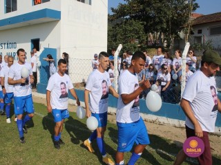 
<a style='margin-left: 5px;' class='btn btn-xs btn-social btn-facebook' href='https://www.facebook.com/sharer/sharer.php?u=https://boladovale.com.br/imgs/800-800-90/conteudo/fotos/1637/img6595.jpg' rel='popup' data-width='500' data-height='400'><i class='fa fa-facebook'></i>Compartilhar <span class='hidden-xs'>no Facebook</span>
</a> 
<a class='btn btn-default btn-xs' target='_blank' href='imgs/800-800-90/conteudo/fotos/1637/img6595.jpg'>
<span class='glyphicon glyphicon-cloud-download'></span> Salvar
</a> 
<span></span>